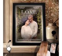 Pictalia - Miroir Cadre Photo Lumineux personnalisé - Créez une affiche de film romantique avec votre photo et texte, cadeau couple, Saint-Valentin, Amoureux, cadre photo noir, décoration
