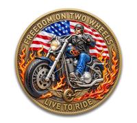 Pièce de monnaie American Motorcycle Challenge - Jeton de Freedom Rider avec présentoir en acrylique, cadeau de motard avec Live to Ride et Eagle sur route ouverte, souvenir en alliage de zinc de 4 cm