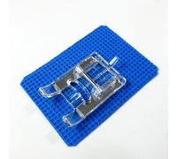 Pied de boutonnière transparent pour machines Janome 9 mm de largeur maximale #202082008