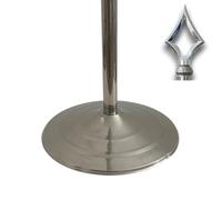 Pied pour drapeau avec mât et épandeur en inox finition argentés. Poids pied 1,2kg. Mât avec pointe lance. Hauteur max. 250cm. Idéale pour drapeaux d’intérieur, bureaux et salles de réunion. Code C1-L