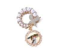 PiercingJak Médaillon Photo Bouquet Mariage Personnalisable pour Mariée Pendentif Papillon Pavé Strass Perles Porte Photo Fiançailles Charme Memoriale Cadeau Mariée Mariage Accessoires (Or Rond)