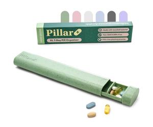 Pillar Plus Pilulier XL 7 jours | Pilulier de voyage hebdomadaire | Facile à ouvrir - 7 compartiments XL | Pilulier de qualité supérieure pour grandes tablettes, suppléments, vitamines | Vert sauge
