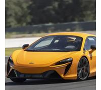 Pilotage McLaren Artura - Circuit du Val de Vienne