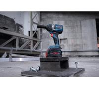 Pilote d'impact sans fil Bosch GDS 18V-750 C Professional; 18 V; 2x8 0 Ah accu. + L-Boxx 136