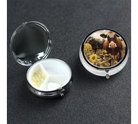 Pilulier 3D en forme de vache marron à 3 compartiments en métal - Joli pilulier de voyage - Organisateur de vitamines pour sac à main, poche, cadeau de voyage