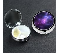 Pilulier à 3 compartiments pour poche ou sac à main - Mini pilulier en métal magique galaxie ciel violet - Organiseur de vitamines portable pour contenir des suppléments et des vitamines