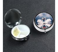 Pilulier à 3 compartiments pour sac à main et poche - Pilulier de voyage pour la Saint-Valentin, couple de cygnes - Organisateur de médicaments mignon pour contenir des vitamines, de l'huile de