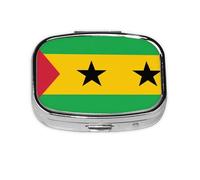 Pilulier carré drapeau de Sao Tomé-et-Principe léger et portable, avec 2 inserts en plastique, convient pour le transport dans les poches ou les portefeuilles.