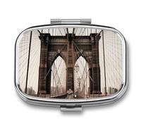 Pilulier carré portable avec photo de Brooklyn Bridge avec 2 compartiments, pilulier de vitamines pour poche, sac à main et voyage