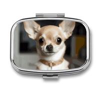 Pilulier mignon Chihuahua à 2 compartiments, pilulier portable avec miroir pour poche, sac à main, voyage, mini organisateur de médicaments en métal pour vitamines, huile de poisson