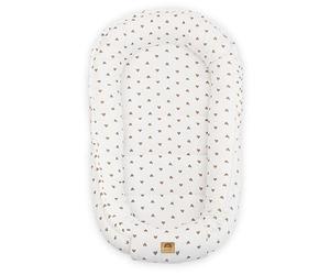 PIMKO Réducteur de Lit bébé 2 côtés bébé Cocon Baby Nest Nourrissons cocons pour lit pour Nouveau-né 100% mousseline de coton Nid de bébé - coeurs blancs