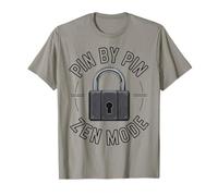 Pin Design Broche de maîtrise de crochetage de Serrure Mode Zen T-Shirt
