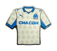 Pin officiel Olympique de Marseille Maillot Home 2025-2026- miniature de maillot domicile OM, accessoire supporter Ligue 1, objet de collection, cadeau parfait pour fan de football