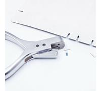 Pince à encocher pour patron de vêtements avec construction en acier pour tailleurs adaptée pour poinçonner et marquer des patrons de couture