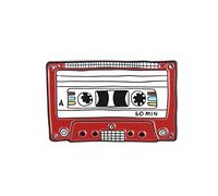 Pin's K7 1980 Rouge - Musique - qualité de finition - Epingle - Broche - Badge - PINS HUMOUR - ORIGINAUX