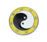 Pin's Yin Yang en émail - 2,5 cm x 2,5 cm - Symbole noir et blanc avec bordure jaune - Épinglette d'équilibre taoïste pour vêtements, chapeaux, sacs, collectionneurs et accessoires spirituels