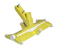 PISCINE CENTER O'CLAIR Balai aspirateur Manuel Fairlocks Jaune 3 kg Plastique Adaptable à différents manches et équipé de roulettes Nettoyeur de piscine
