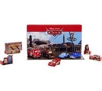 Pixar Disney Pixar Cars - Coffret Collector 5 Véhicules - Coffret avec 4 Voitures Personnages, 1 Camion de Pompier Rouge et Accessoires - Cadeau dès 3 Ans, HFN81