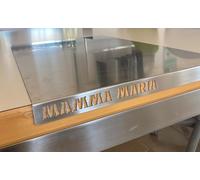 Planche à découper de cuisine personnalisée en acier inoxydable AISI 304 - Durable et hygiénique, avec inscriptions ou logos gravés sur mesure