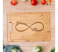 Planche à découper personnalisée avec gravure - Cadeau personnalisé pour les couples, les jeunes mariés, les mariages, les anniversaires, Noël, les parents, les amis, les pendaisons de crémaillère ou