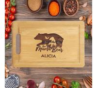 Planche à découper personnalisée en bambou avec inscription « Mama Bear », cadeau de fête des mères personnalisé pour maman, excellent cadeau d'anniversaire pour maman de la part de son fils ou de sa