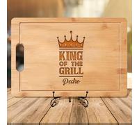 Planche à découper personnalisée King of the Grill - Cadeaux de barbecue pour papa, mari, grand-père, fils - Cadeau personnalisé pour la fête des pères, un anniversaire, Noël ou tout amateur de