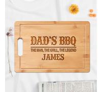 Planche à découper personnalisée, planche de service gravée pour charcuterie, cadeau unique pour mari, papa, grand-père, maître du barbecue pour la fête des pères, Noël, un anniversaire ou une