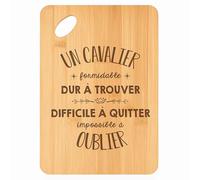 Planche à découper Un Cavalier Formidable - Plateau Apéro en Bambou Cadeau Gravé Collègue Homme Métier Cuisine Barbecue