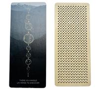 Planche Sadhu pour yoga et méditation avec impression de haute qualité et affirmation « There is a whole universe to discover ». Pas de clous 10 mm