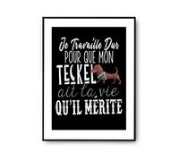 Planetee Affiche Teckel Je travaille dur | Poster Tableau Animaux Humour pour décoration murale qualité papier Premium A2