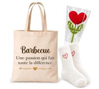 Planetee Coffret Cadeau Cocooning Barbecue une Passion | Tote Bag Coton, Chaussettes Douces Cœur, Fleur Cœur en Crochet | 3 Pièces | Femme Anniversaire Fête Noël Original