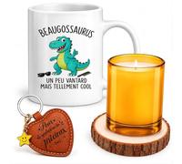 Planetee Coffret Mug Beaugossaurus Vantard mais Cool | Mug Céramique 330 ml, Bougie en Verre, Dessous de Verre Bois, Porte-Clés Cœur | 4 Pièces | Cadeau Anniversaire Noël