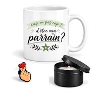 Planetee Coffret Mug Cap ou pas cap ? d'être mon parrain ? | Mug Céramique 330 ml, Bougie Parfumée en Boîte Métal, Pin's Cœur | 3 Pièces | Cadeau Anniversaire Noël