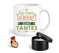 Planetee Coffret Mug Les vraies héroïnes sont Tantes | Mug Céramique 330 ml, Bougie Parfumée en Boîte Métal, Pin's Cœur | 3 Pièces | Cadeau Anniversaire Noël