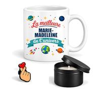 Planetee Coffret Mug Meilleure Marie-Madeleine Univers | Céramique 330 ml, Bougie Parfumée en Boîte Métal, Pin's Cœur | 3 Pièces | Cadeau Femme Anniversaire Fête Noël Original