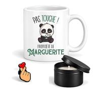 Planetee Coffret Mug Pas Touche Propriété de Marguerite | Céramique 330 ml, Bougie Parfumée en Boîte Métal, Pin's Cœur | 3 Pièces | Cadeau Femme Anniversaire Fête Noël Original