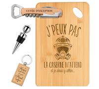 Planetee Coffret Planche à Découper J'peux pas J'ai Caserne Pompier | Bambou Gravé, Tire-Bouchon, Bouchon à Vin, Porte-Clés, 4 Pièces, Cadeau Noël Homme Passionné Humour Original Anniversaire