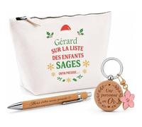 Planetee Coffret Trousse Gérard sur la liste des Enfants sages… Enfin Presque | Trousse Coton, Stylo Bambou Gravé, Porte-Clés Bois | 3 Pièces | Cadeau Remerciement Anniversaire Noël Prénom