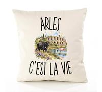 Planetee Housse de Coussin Arles c’est la Vie | Coton Canvas Fairtrade 305 g/m² Zip Invisible Taille 50×50 cm | Déco Canapé Salon Chambre | Cadeau Arlésien Arlésienne Crémaillère Anniversaire Noël