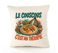 Planetee Housse de Coussin Le Couscous C'est ma thérapie | Coton Canvas Fairtrade 305 g/m² Zip Invisible Taille 4040 cm | Déco Canapé Salon Chambre | Cadeau Crémaillère Anniversaire Noël