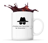 Planetee Mug OSS 117 ⎮ J'aime me beurrer la biscotte ! ⎮ Idée Cadeau Tasse Anniversaire, Collègue, Amis, Soeur frère, Homme Femme, Maman Papa, Famille Original, Couleur blanc