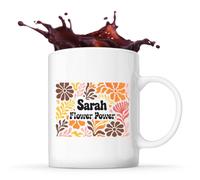 Planetee Mug prénom Sarah tasse café céramique 325 ml style rétro floral flower power idée cadeau femme anniversaire Noël maman collègue
