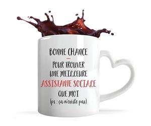 Planetee Tasse anse Coeur Assistante sociale ça n'existe pas | Mug avec anse en forme de Coeur | Idée Cadeau Travail Activité Loisir Sport Discipline Amis Collègue Équipe