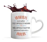 Planetee Tasse anse Coeur Nicolas aussi génial | Mug avec anse en forme de Coeur | Idée Cadeau Prénom Surnom Nom de Famille Humour Collègue Travail Anniversaire Noël