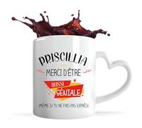Planetee Tasse anse Coeur Priscillia géniale sans faire exprès | Mug avec anse en forme de Coeur | Idée Cadeau Humour Collègue Travail Famille Anniversaire Noël