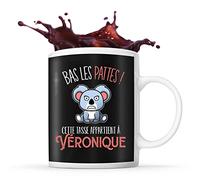 Planetee Tasse prénom Véronique Bas les pattes Koala | Mug Prénom pour femme | Collection Animaux grognon mais mignon
