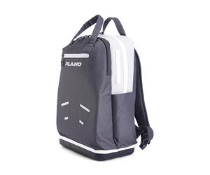 Plano Weekend Tackle 3700 Sac à Dos Tackle 3700 | Base moulée imperméable | Grand Compartiment Principal | Poches à accès Rapide | Étuis à Outils découpés | Comprend des rangements | Taille 3700