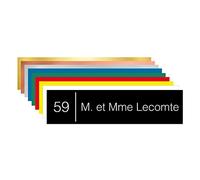 Plaque boîte aux lettres personnalisable. (BAL0004). Numéro Maison + Nom. Plaque nominative PVC 10 x 2,5 cm autocollante - Noir - Helvetica light