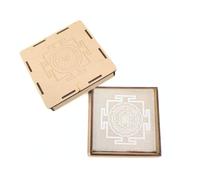 Plaque carrée en sélénite Prajet pour la guérison énergétique et la méditation | Plaque de recharge en cristal | Décoration spirituelle pour la maison | Pour les cristaux d'ébavurage, de guérison et
