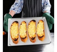 Plaque de four en aluminium renforcé avec revêtement lisse, conçue pour le pain, les gâteaux, les biscuits, la distribution homogène de la chaleur et la durabilité